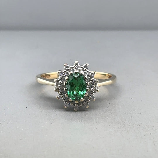 14ct Yellow Gold Green and White Cubic Zirconia Ring - Size Q 1/2