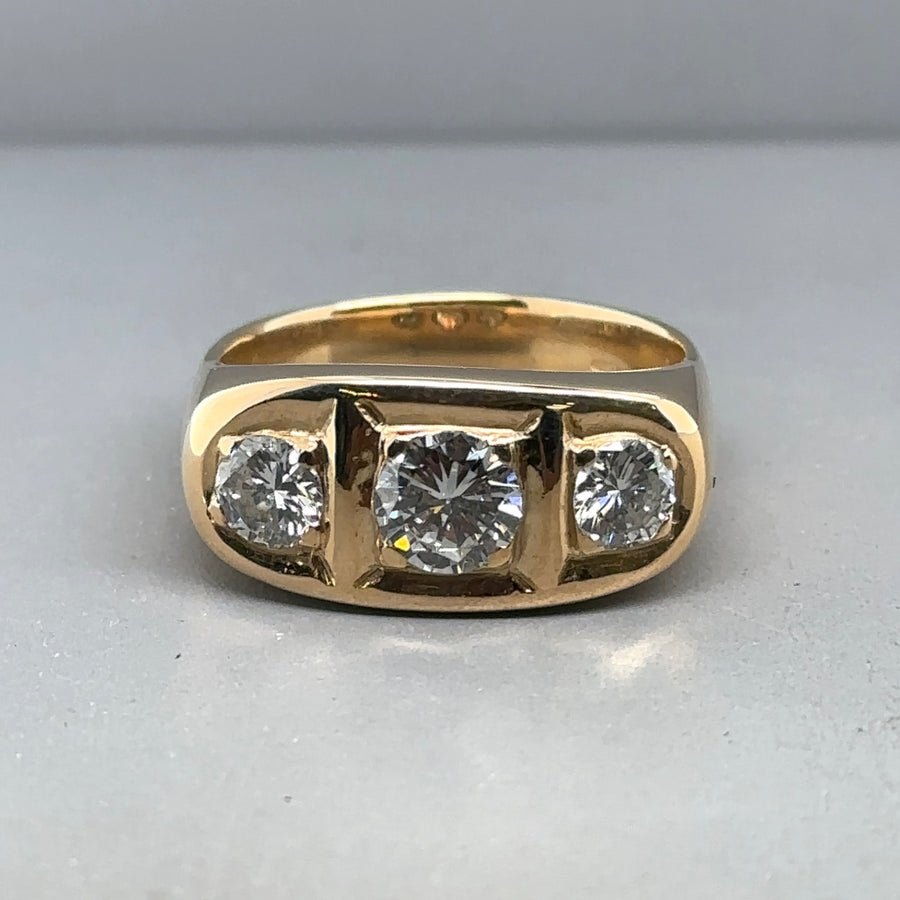 18ct Yellow Gold Three Stone Diamond Gypsy Ring (c. 1.55ct) - Size V