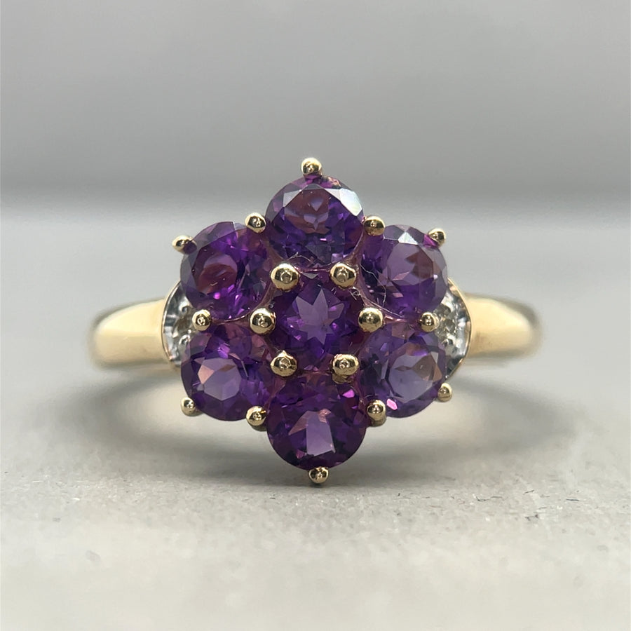 9ct Yellow Gold Amethyst and Diamond Ring - Size P