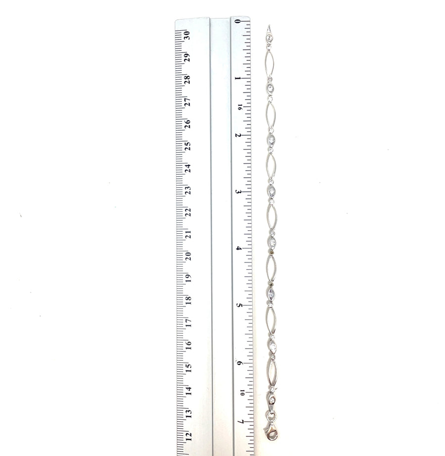 9ct White Gold Cubic Zirconia Fancy Bracelet