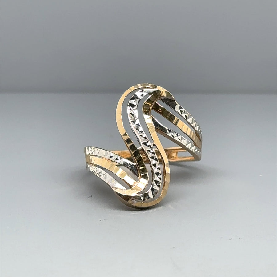 9ct Bi-Colour Fancy Ring - Size P