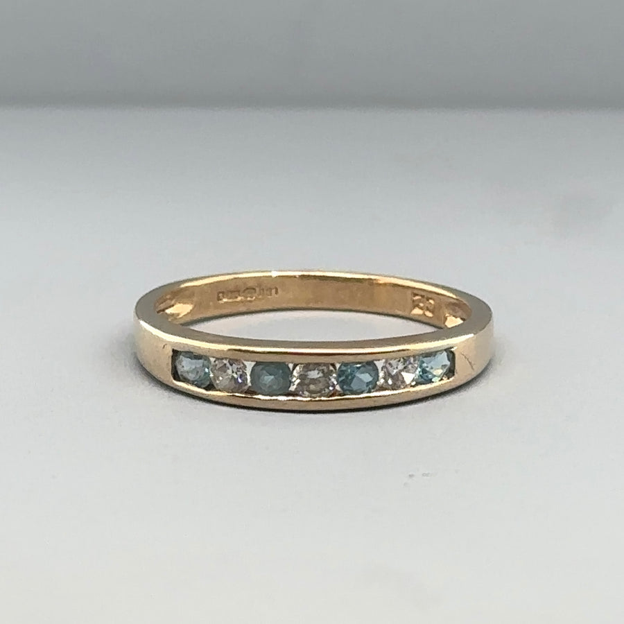 9ct Yellow Gold Blue and White Cubic Zirconia Ring - Size L 1/2
