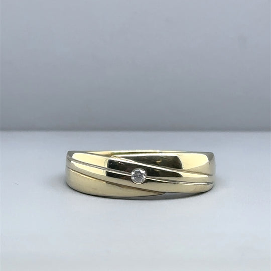 9ct Yellow Gold Single Stone Diamond Ring - Size Z + 1