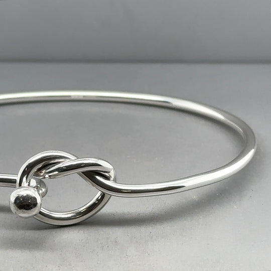 Sterling Silver Knot Front Bangle NEW!