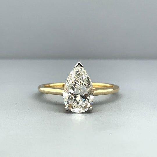 18ct Yellow Gold Pear Shaped Lab Grown Diamond Ring (c. 2.19ct) - Size N - (NEW!)
