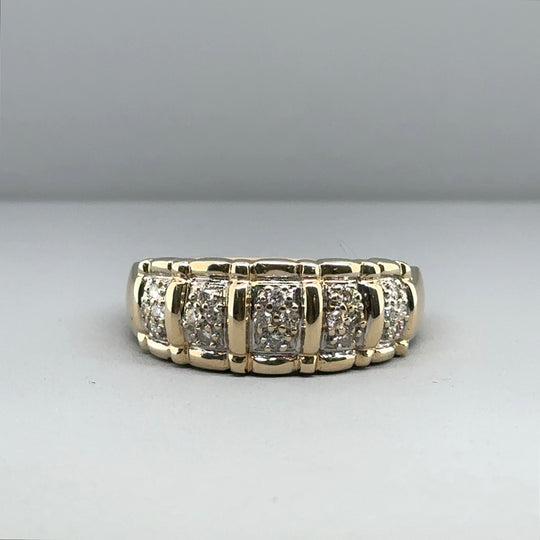 9ct Yellow Gold Diamond Ring (c. 0.25ct) - Size U