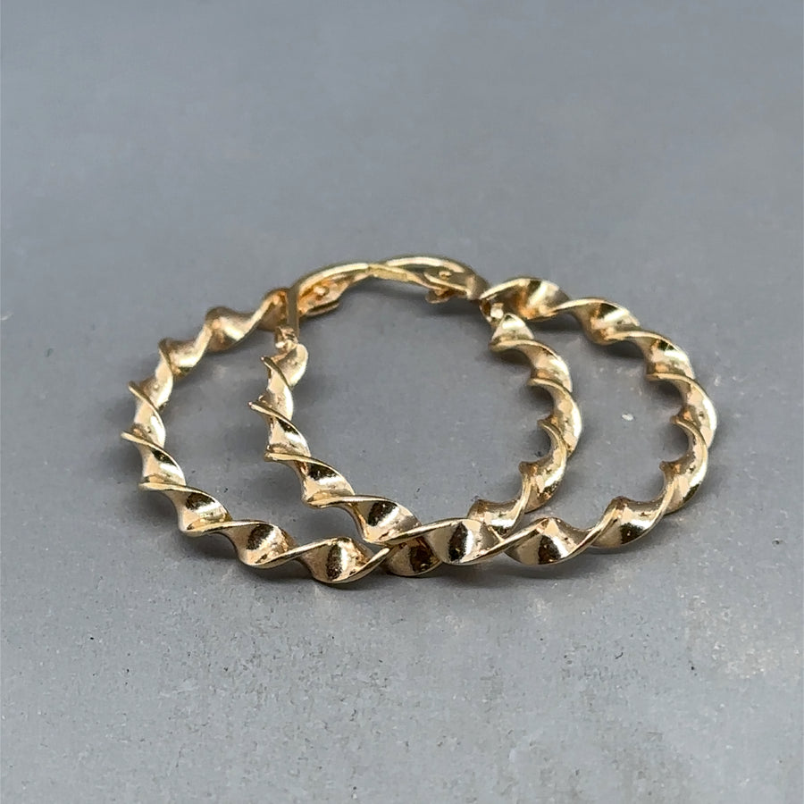 9ct Yellow Gold Twist Hoop Earrings