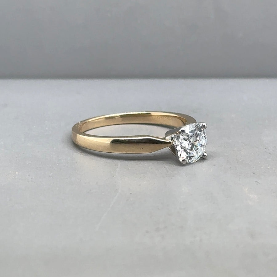 9ct Yellow Gold Single Stone Lab Grown Diamond Ring (c. 1.00ct) - Size O - NEW!