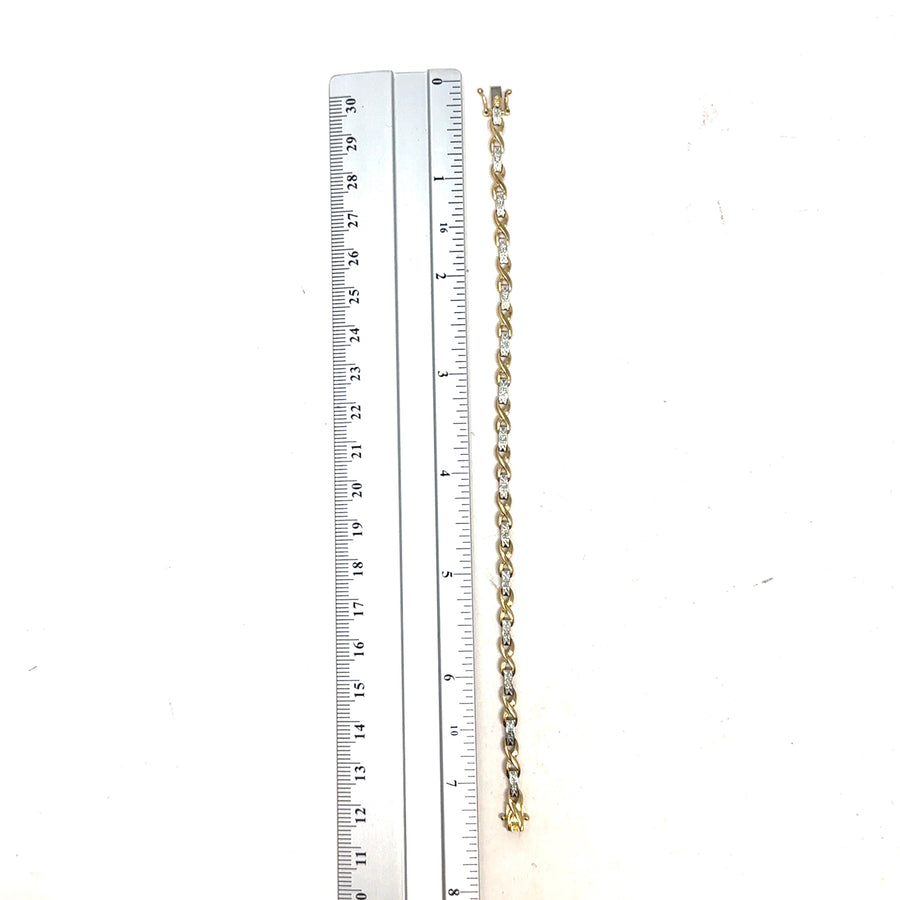 9ct Yellow Gold Diamond Set Bracelet (c. 0.15ct)