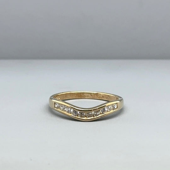 9ct Yellow Gold Cubic Zirconia Chevron Ring - Size O