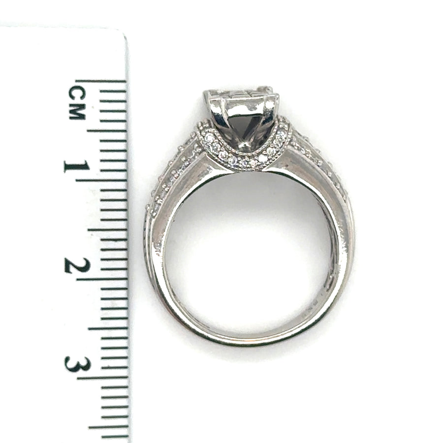18ct White Gold Diamond Fancy Ring (c. 1.00ct) - Size M 1/2