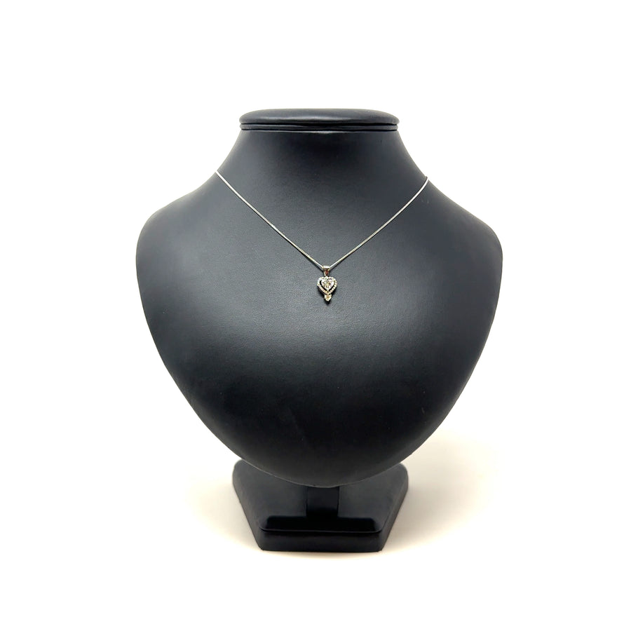 18ct White Gold Diamond Heart Pendant and Chain (c. 0.72ct) (19”)