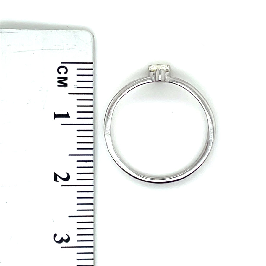 9ct White Gold Single Stone Pear Shaped Diamond Ring (c. 0.25ct) - Size J