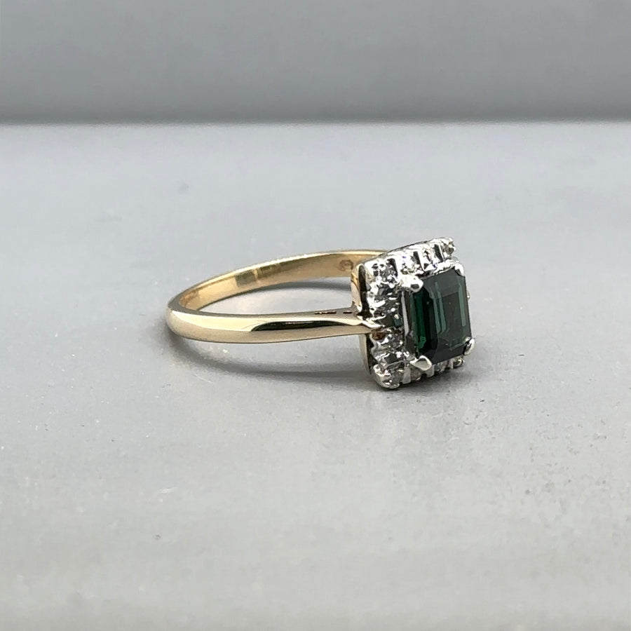 9ct Yellow Gold Diamond and Garnet Ring - Size M