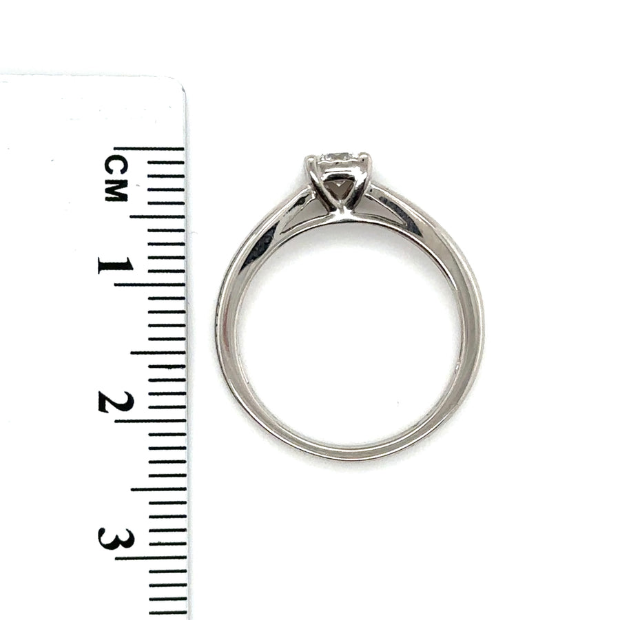 9ct White Gold Single Stone Diamond Ring (c. 0.25ct) - Size K 1/2