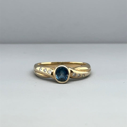 9ct Yellow Gold Blue Topaz and Diamond Ring - Size M