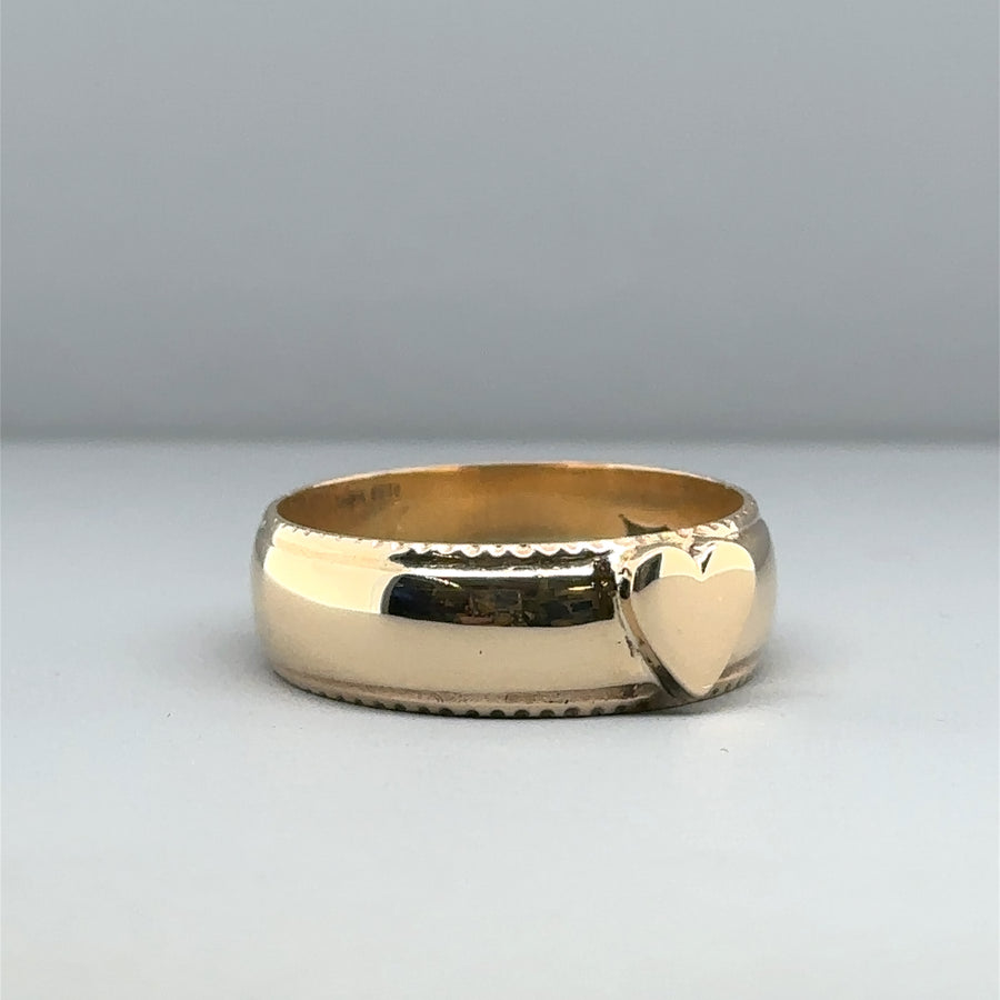 9ct Yellow Gold Heart Band Ring - Size R