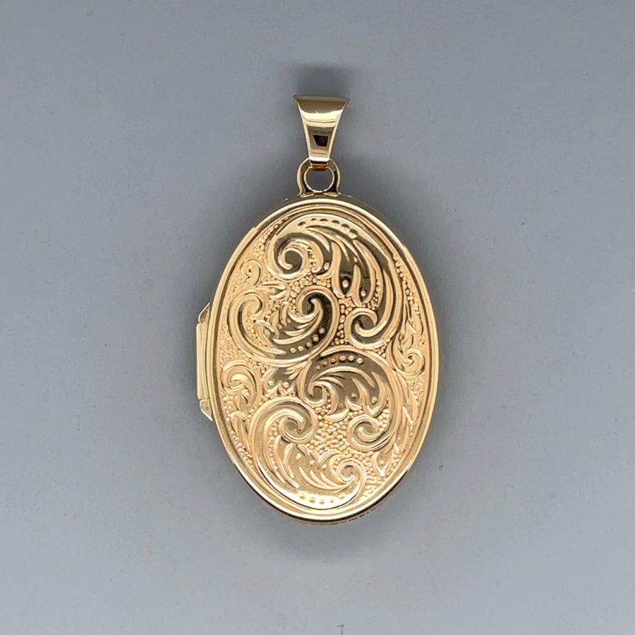 9ct Yellow Gold Patterned Oval Locket