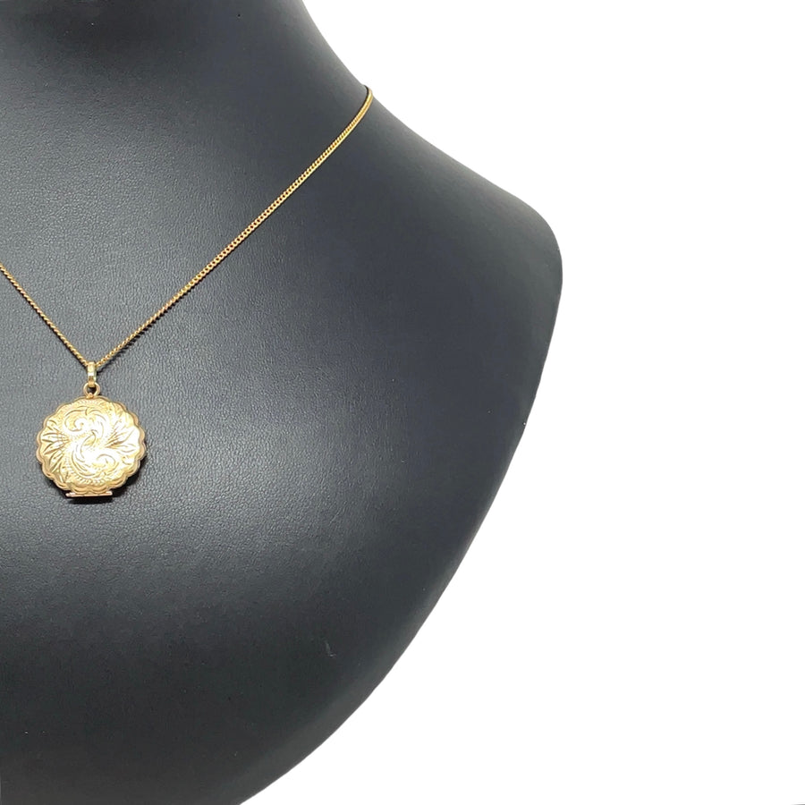 9ct Yellow Gold Patterned Locket and Fine Chain (18")