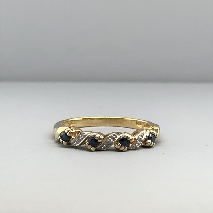 9ct Yellow Gold Sapphire and Diamond Ring - Size O