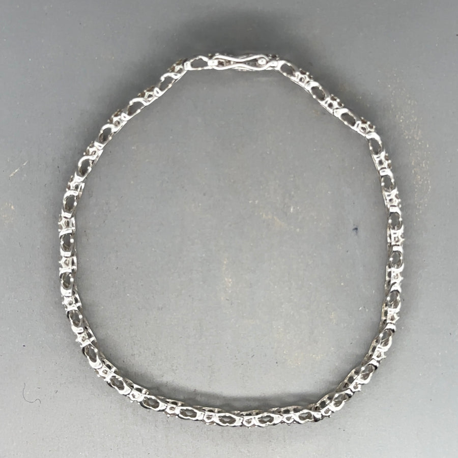 9ct White Gold Diamond Tennis Bracelet (c. 0.84ct)