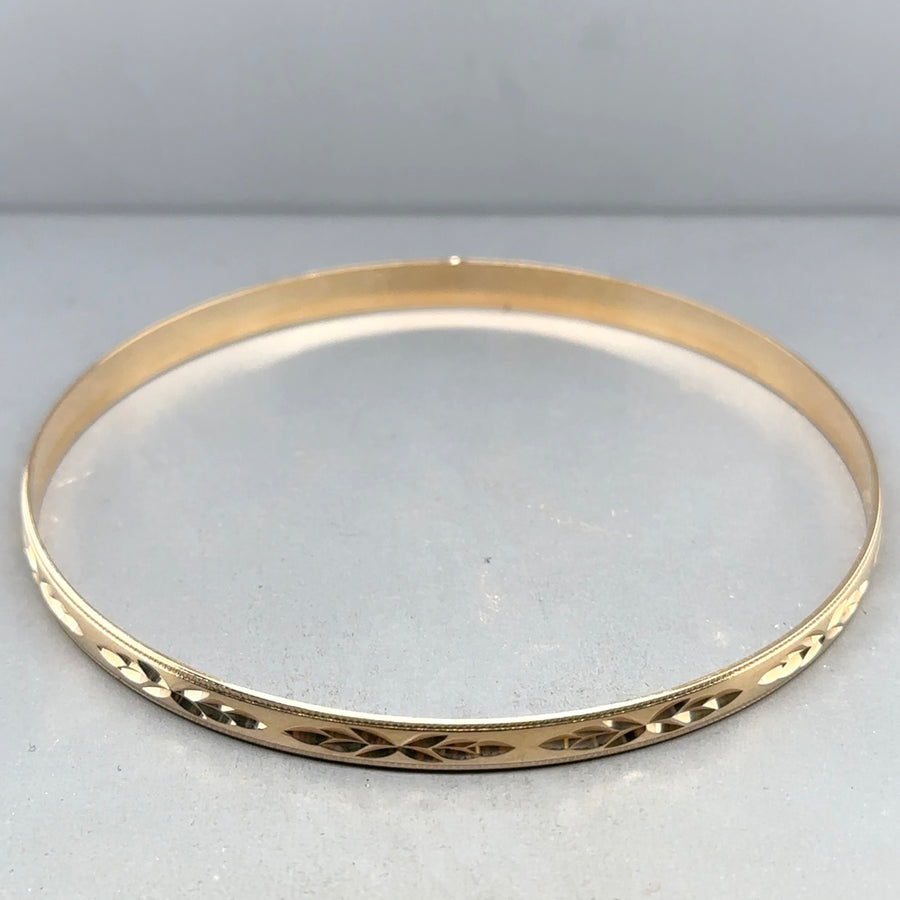 9ct Yellow Gold Patterned Bangle
