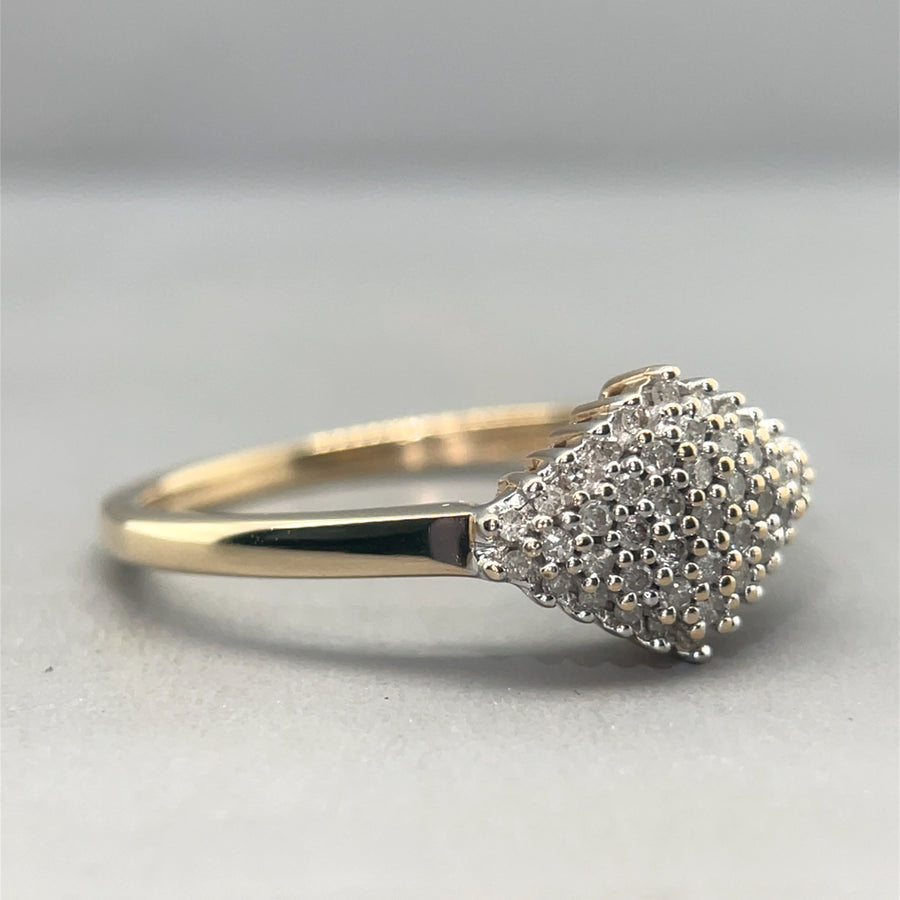 9ct Yellow Gold Diamond Ring (c. 0.20 - 0.25ct) - Size U
