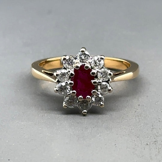 18ct Yellow Gold Ruby and Diamond Cluster Ring (c. 0.50ct) - Size M