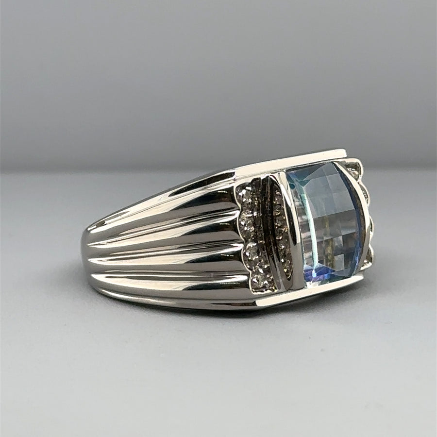 9ct White Gold Diamond and Blue Topaz Ring - Size V