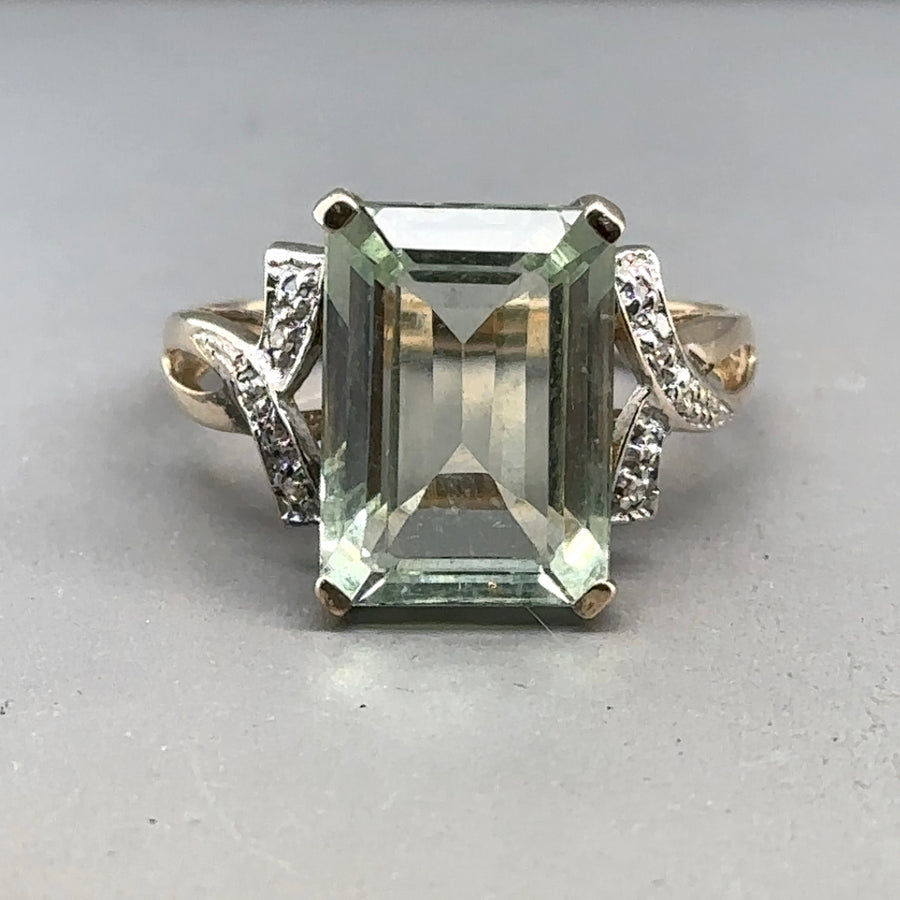 9ct Yellow Gold Green Amethyst and Diamond Ring - Size S