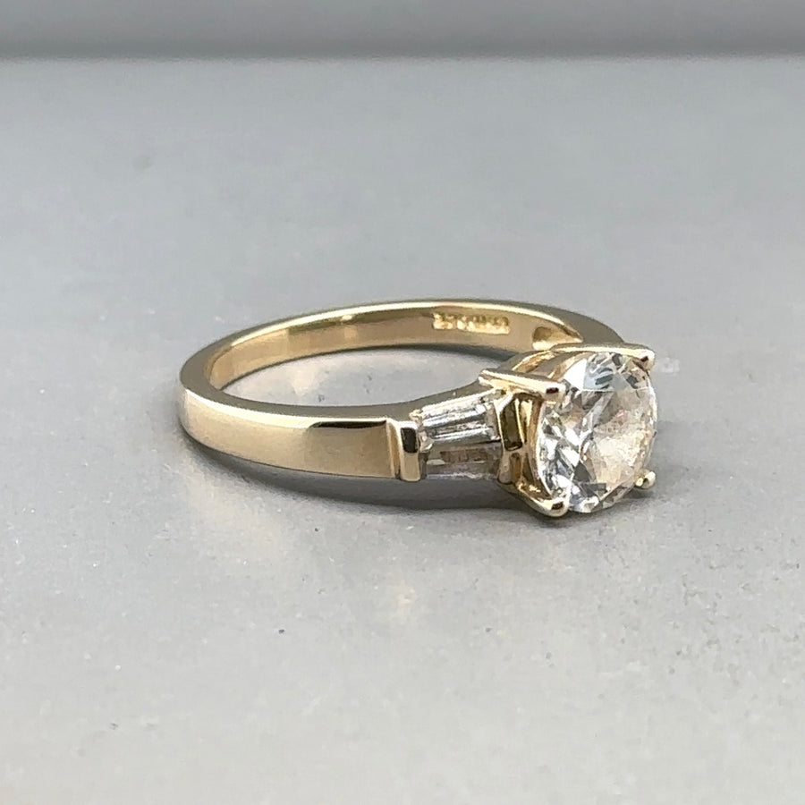 14ct Yellow Gold Cubic Zirconia Ring - Size M