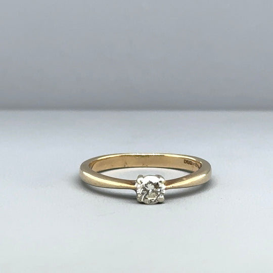 9ct Yellow Gold Single Stone Diamond Ring (c. 0.25ct) - Size M
