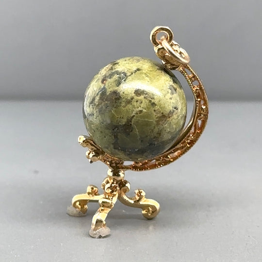 9ct Yellow Gold Synthetic Stone Globe Charm