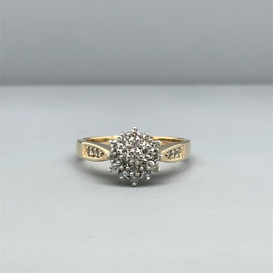 9ct Yellow Gold Diamond Cluster Ring (c. 0.25ct) - Size J 1/2