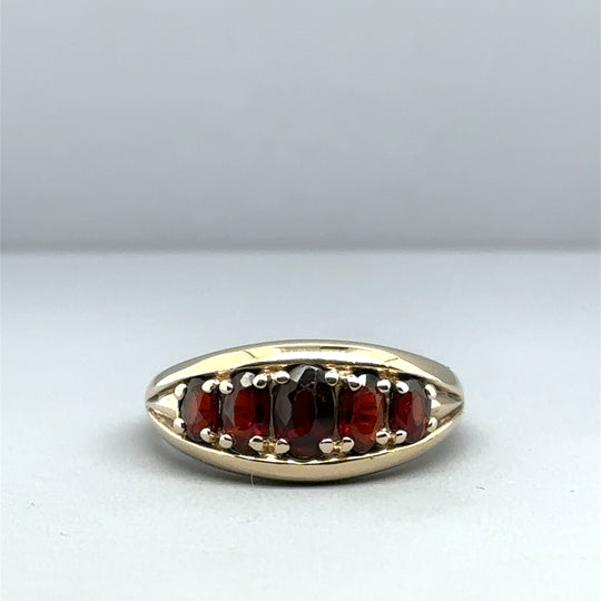 9ct Yellow Gold Garnet Ring - Size N