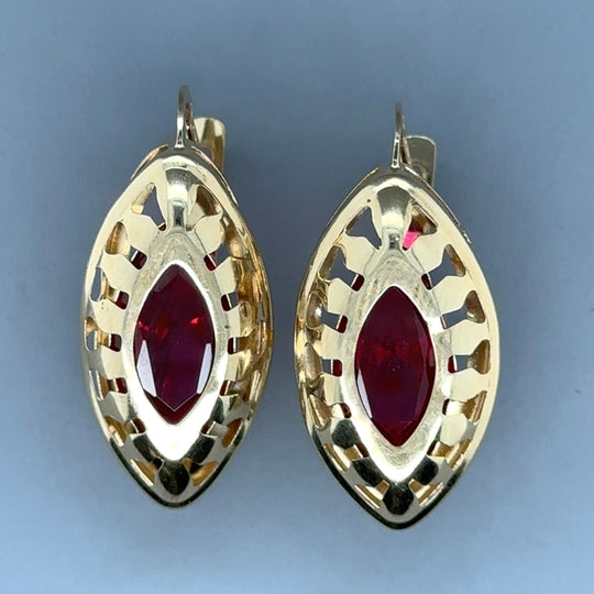 14ct Yellow Gold Red Synthetic Stone Earrings