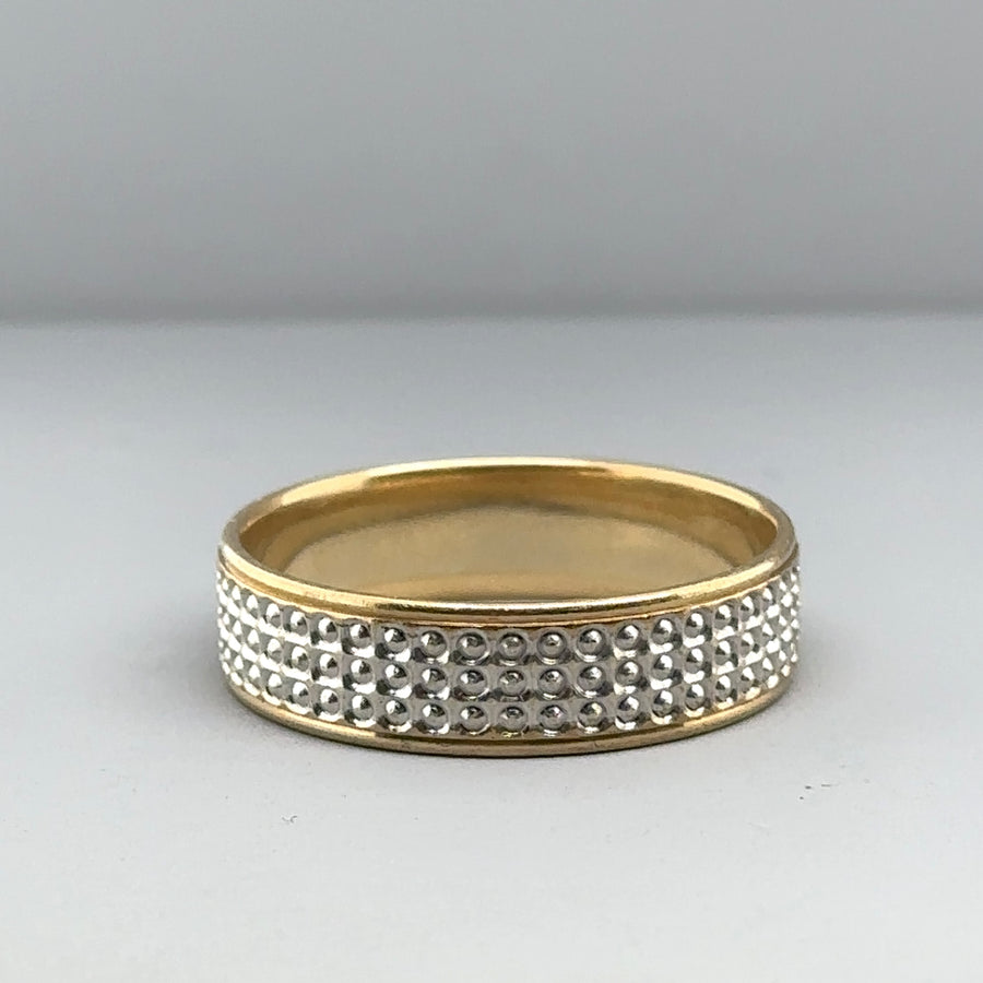 9ct Bi-Colour Fancy Band Ring - Size V 1/2