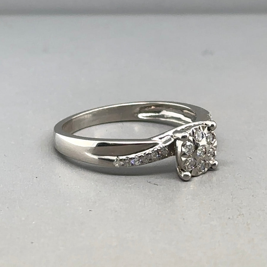 9ct White Gold Diamond Set Ring (c. 0.20ct) - Size L