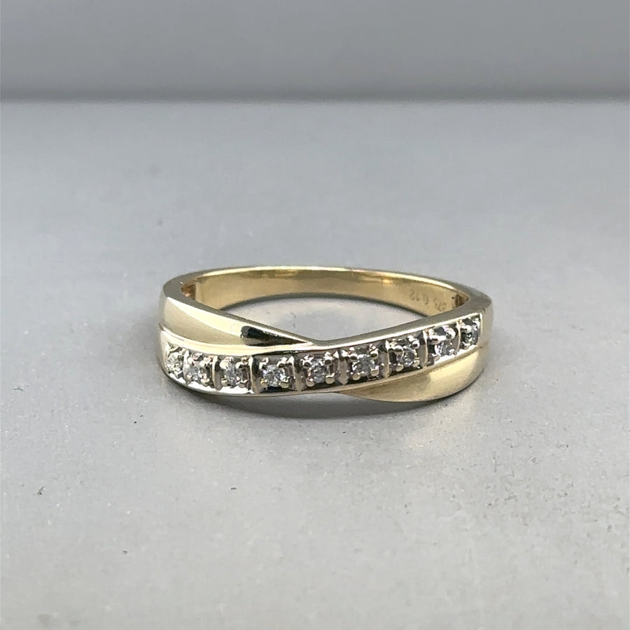 9ct Yellow Gold Diamond Crossover Ring - Size T