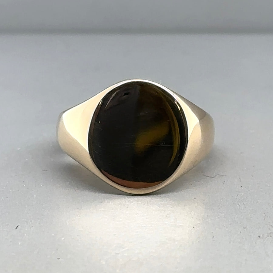 9ct Yellow Gold Signet Ring - Size M