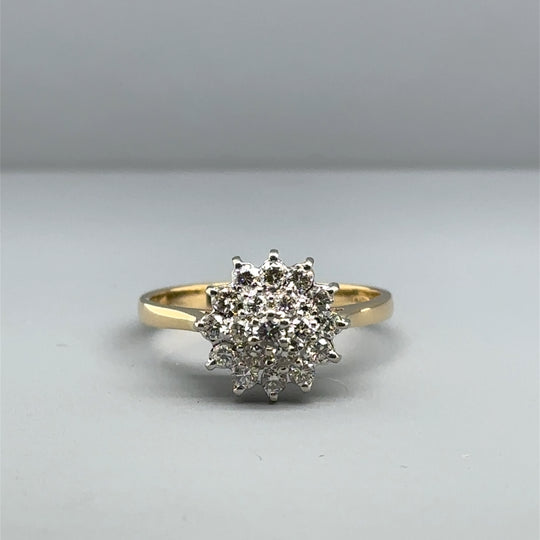 18ct Yellow Gold Diamond Cluster Ring (c. 0.35 - 0.40ct) - Size N 1/2