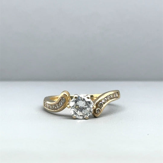 9ct Yellow Gold Cubic Zirconia Ring - Size M 1/2