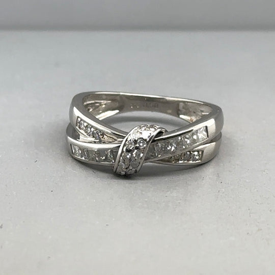 9ct White Gold Diamond Crossover Ring (c. 0.50ct) - Size K 1/2