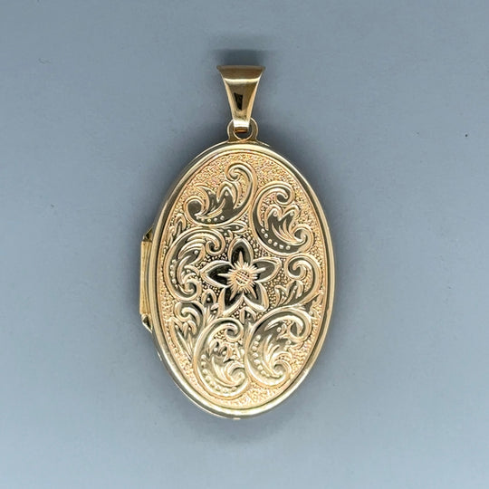 9ct Yellow Gold Flower Patterned Locket