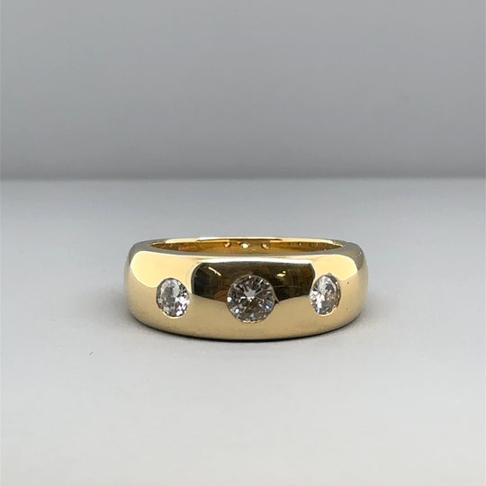 18ct Yellow Gold Three Stone Diamond Ring (c. 0.55 - 0.60ct) - Size M