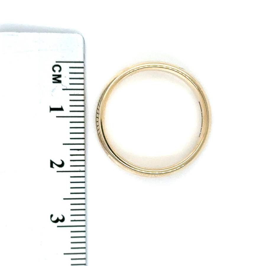 9ct Yellow Gold Band Ring - Size O 1/2