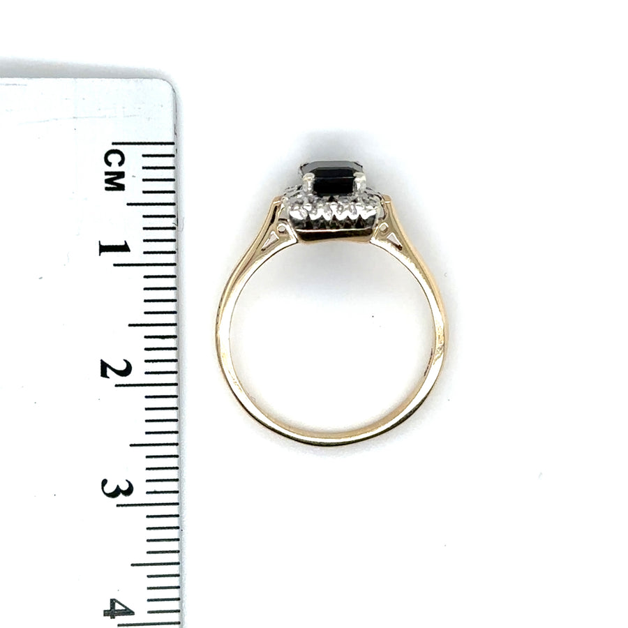 9ct Yellow Gold Diamond and Garnet Ring - Size M