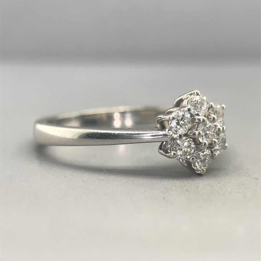 9ct White Gold Diamond Cluster Ring (c. 0.45ct) - Size Q