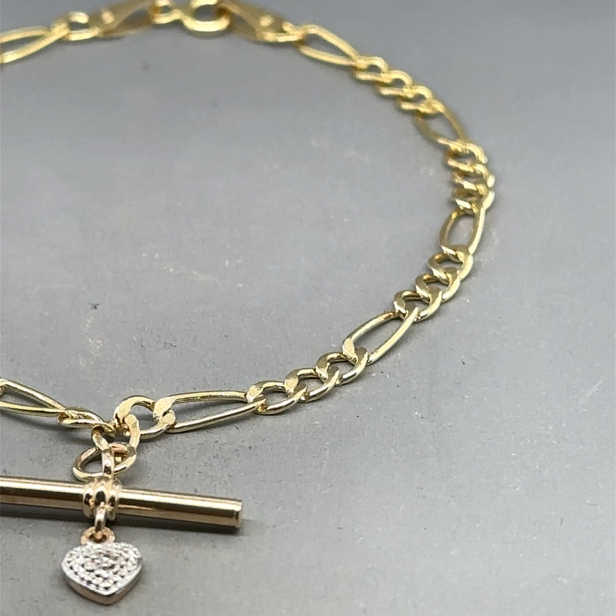 9ct Yellow Gold Figaro Bracelet with T-Bar Charm