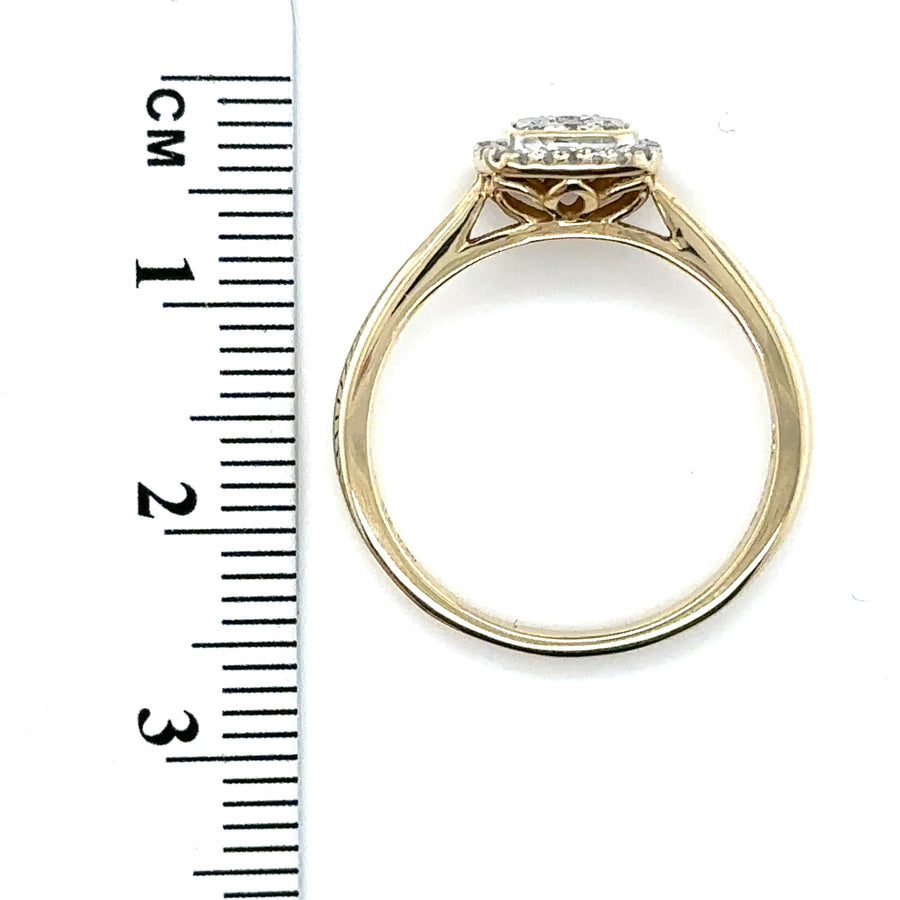 9ct Yellow Gold Diamond Cluster Ring (c. 0.20ct) - Size O
